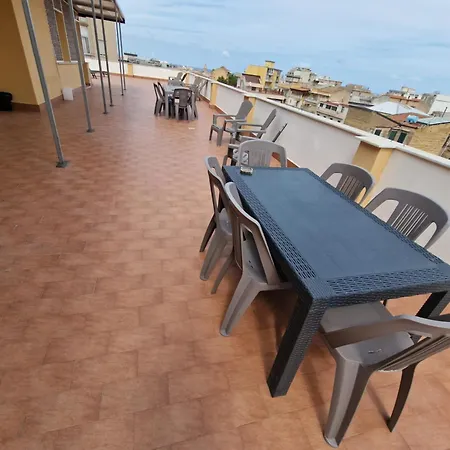 Le Stanze Di Aurora Bed & Breakfast *