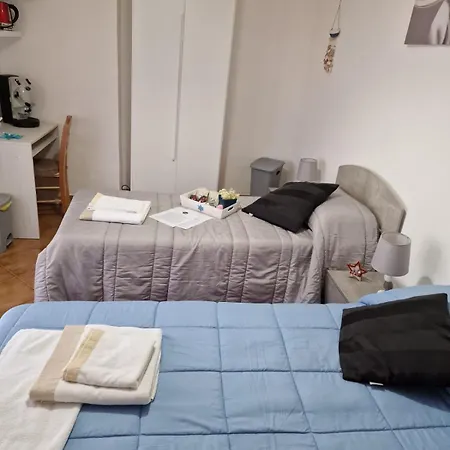 Le Stanze Di Aurora Bed & Breakfast